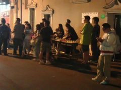 好多人啊………-做了不起的80后