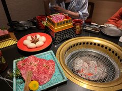 -山川小町·极番烧肉(新地假日广场店)