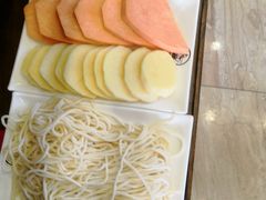 -盛元盛居传统炭火锅(绿园店)