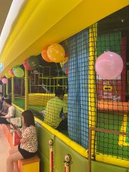 -蹦蹦跳跳(新奥购物中心店)