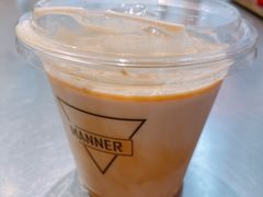 冰桂花龙井拿铁-Manner Coffee(港汇恒隆广场店)