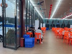 -红月湾海鲜饭店•沙滩海景(双月湾店)