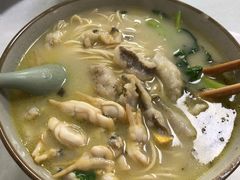 黄鱼蛏子面-明呈黄鱼面馆(斜土路店)