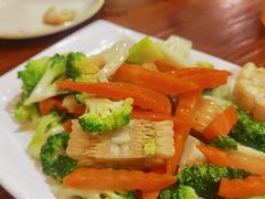 -阿拉木汗餐厅(山大路店)