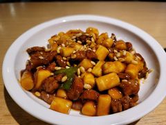 松子牛肉炒年糕-兔爸私家小厨(新北万达店)