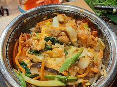 -明洞阿姨·韩式酱蟹烤肉·创意料理(三元桥店)