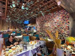 -领鲜活海鲜榴莲自助火锅(东门店)