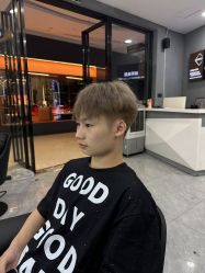 -藤野造型烫染接发