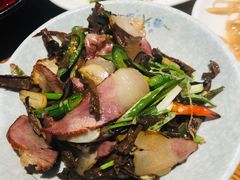 干笋子炒腊肉-禧福徕盆盆香川菜馆
