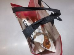 -读酥世家(松江新城地铁站店)