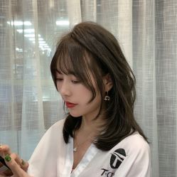 -AYO SALON