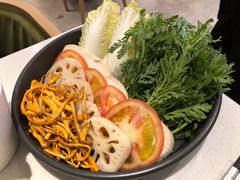 蔬菜拼盘-八珍玉食鸡煲·打边炉(印象城店)