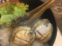 -鲜入围煮花胶鸡海鲜火锅
