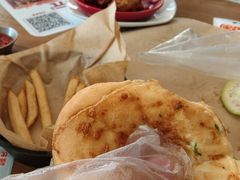 -必胜客(港汇店)