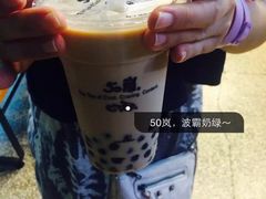 -六合夜市