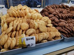 -爱德顺糕点食屋(利民道店)