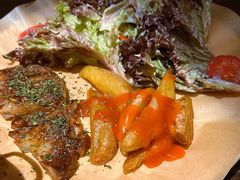 -The Cheebat 锌吧·Bistro(体育西店)