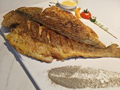 -赶海部落海鲜城(海阳路店)