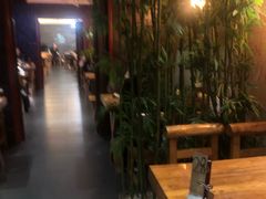 大堂-万记麻辣烫国展总店