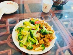 -溢香苑瓦罐(前进路店)