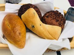 面包篮-小莫餐厅And More Restaurant西餐(北京展览馆店)