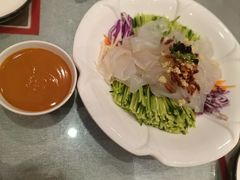 东北大拉皮-添福来墨鱼饺子 · 海鲜东北菜(大连星海·黄浦路店)