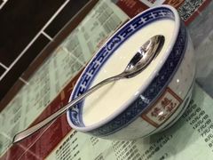 -赵记传承特色牛奶甜品(泉城广场店)