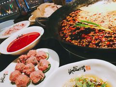 -纸盐河码头火锅(十八梯店)