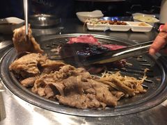 -韩聚屋韩国烤肉餐厅(新北万达店)