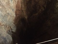 -官马溶洞
