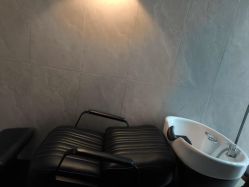 -A&L salon