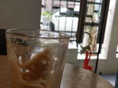 -WOW coffee