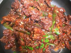 -湘聚唐缘正宗湖南湘菜(盈坤世纪店)