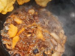 -哈尔滨烧烤·山河村铁锅炖(交大店)
