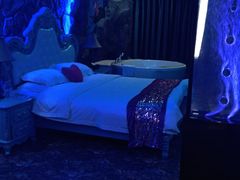 -天使恋人主题酒店(深圳翻身路店)