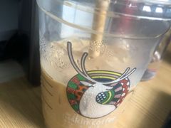 -瑞幸咖啡(汇日央扩国际广场店)