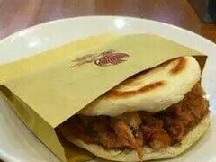-秦香陕西食府(华贸天地店)