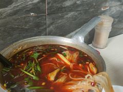 -铁锅哥米线