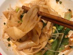 传统油泼面-震山堂·手工劲面(仓山万达店)