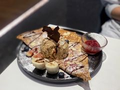 巧克力杂果雪糕可丽饼-GOTLOT COFFEE&KITCHEN角落厨房NOOK店