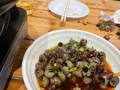 -霄汉牛三鲜湖北砂锅菜(万松园2店)