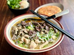 鸡汤土鸡米线-沈记土鸡米线(七星街品牌中心店)