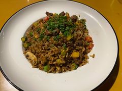 黑松露牛肉炒饭-MR.ROCKY洛奇先生RESTAURANT&BAR(宝安壹方城店)