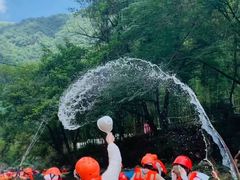 -雅鲁激流探险漂流