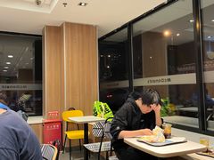 -麦当劳(健德桥得来速店)