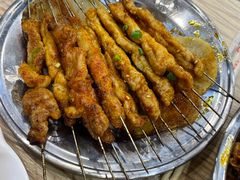 -江城燕子大排档(江汉路步行街店)