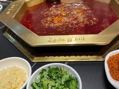 -蜀九香火锅(彩虹店)