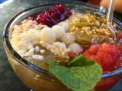 -何师烧烤·香辣蟹·川菜·30年老品牌(太古里旗舰店)
