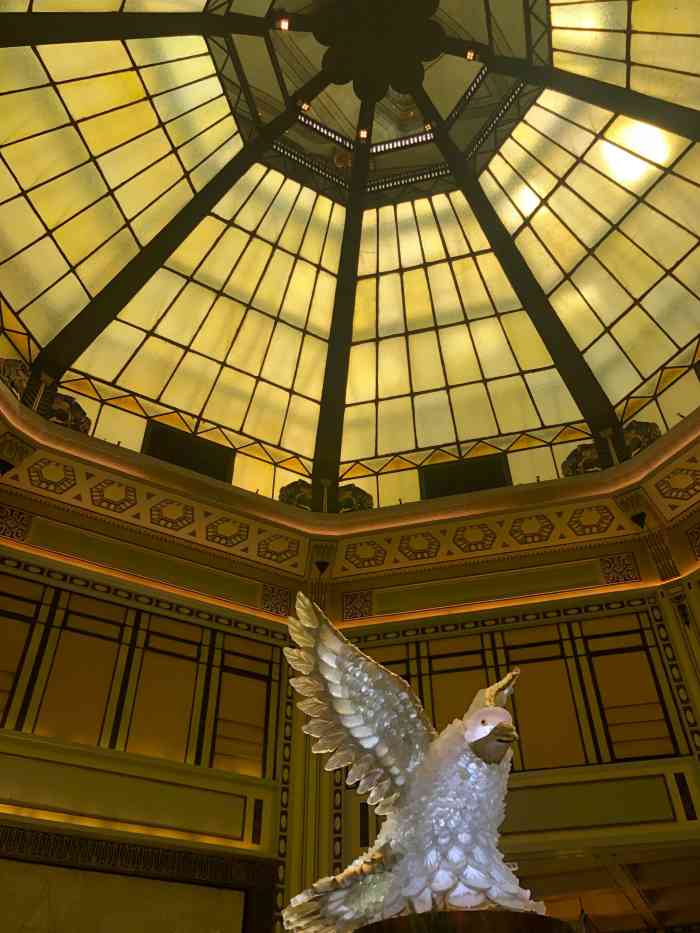 和平饭店华懋阁-"最近很火的网红下午茶打卡地,选好了阳光明.