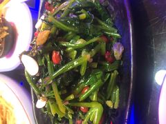 -路边边.炒菜烧烤.音乐餐厅(良乡长虹店)